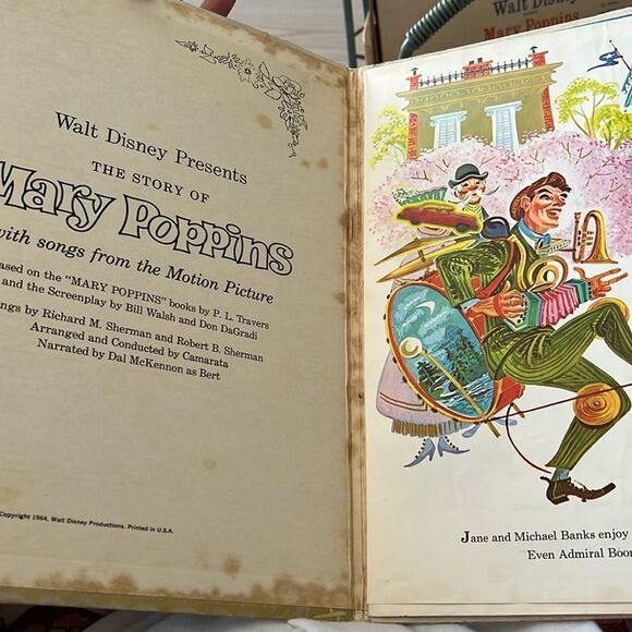 Walt Disney’s Mary Poppins Vintage 1964 Album/Book - Picture 2 of 7